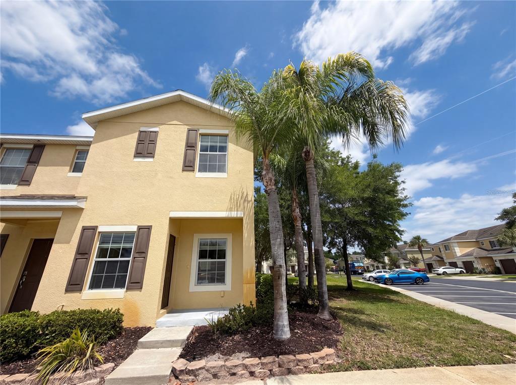 8548 Gablebend Way Tampa, FL 33647 - Photo 2 of 18