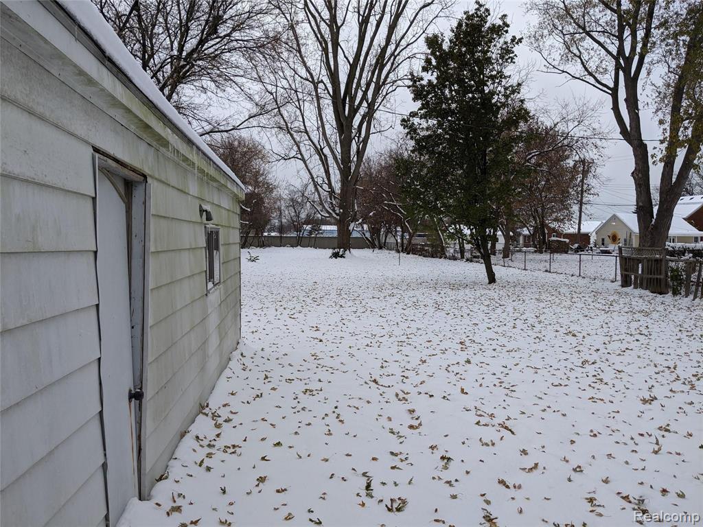 25601 Peter Kaltz Road Warren, MI 48091 - Photo 12 of 19