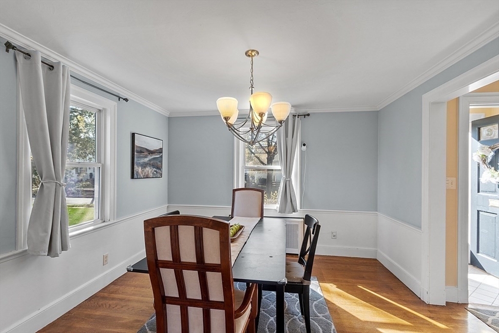 6 Philips Road Stoneham, MA 02180 - Photo 9 of 31