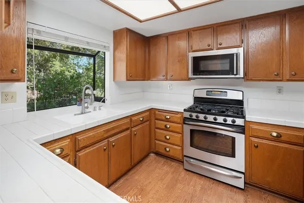 $520,000 | 26389 Rainbow Glen Drive, Newhall, CA 91321