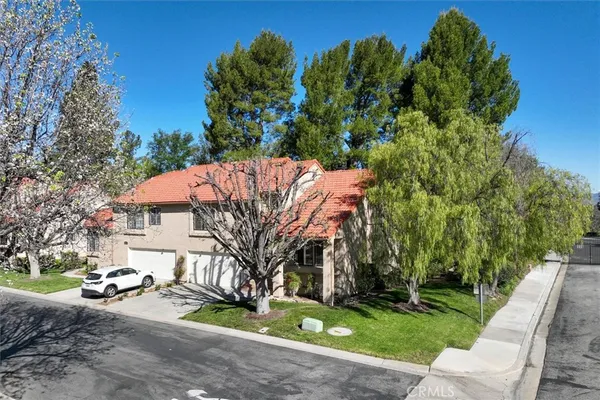 $520,000 | 26389 Rainbow Glen Drive, Newhall, CA 91321