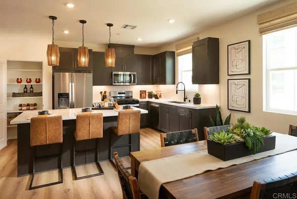 $644,900 | 510 Avenida Centro, Unit 111, Chula Vista, CA 91910