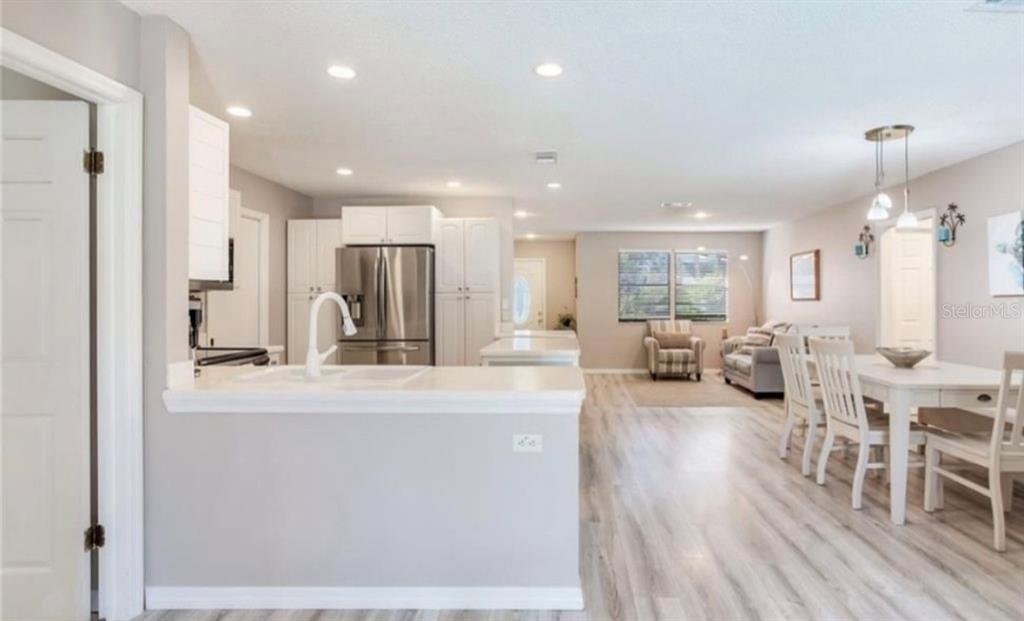 5875 Bay Pines Lakes Boulevard St. Petersburg, FL 33708 - Photo 10 of 19