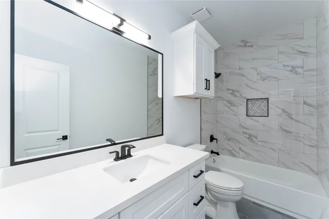 $2,400 | 8218 Lawler Street, Unit A, Houston, TX 77051