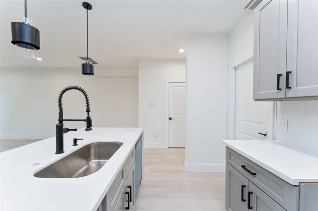 $2,400 | 8218 Lawler Street, Unit A, Houston, TX 77051