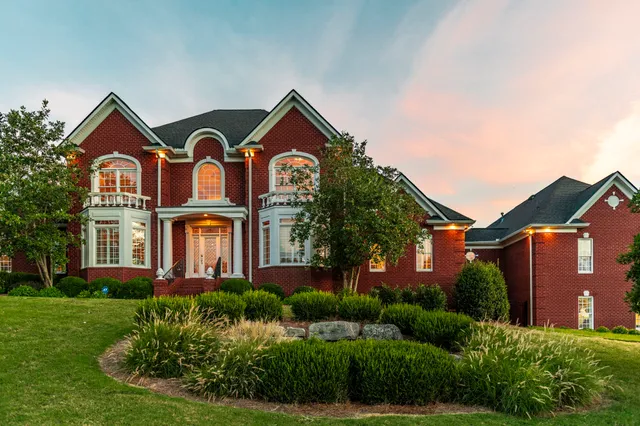 $2,345,000 | 107 Mimosa Drive, Gallatin, TN 37066
