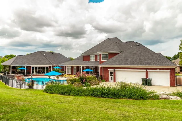 $2,345,000 | 107 Mimosa Drive, Gallatin, TN 37066