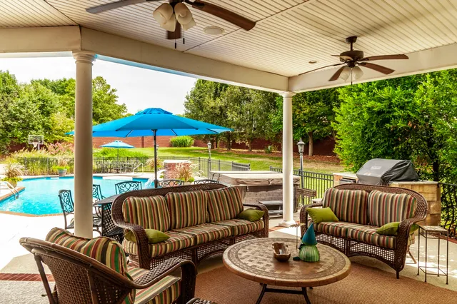 $2,345,000 | 107 Mimosa Drive, Gallatin, TN 37066