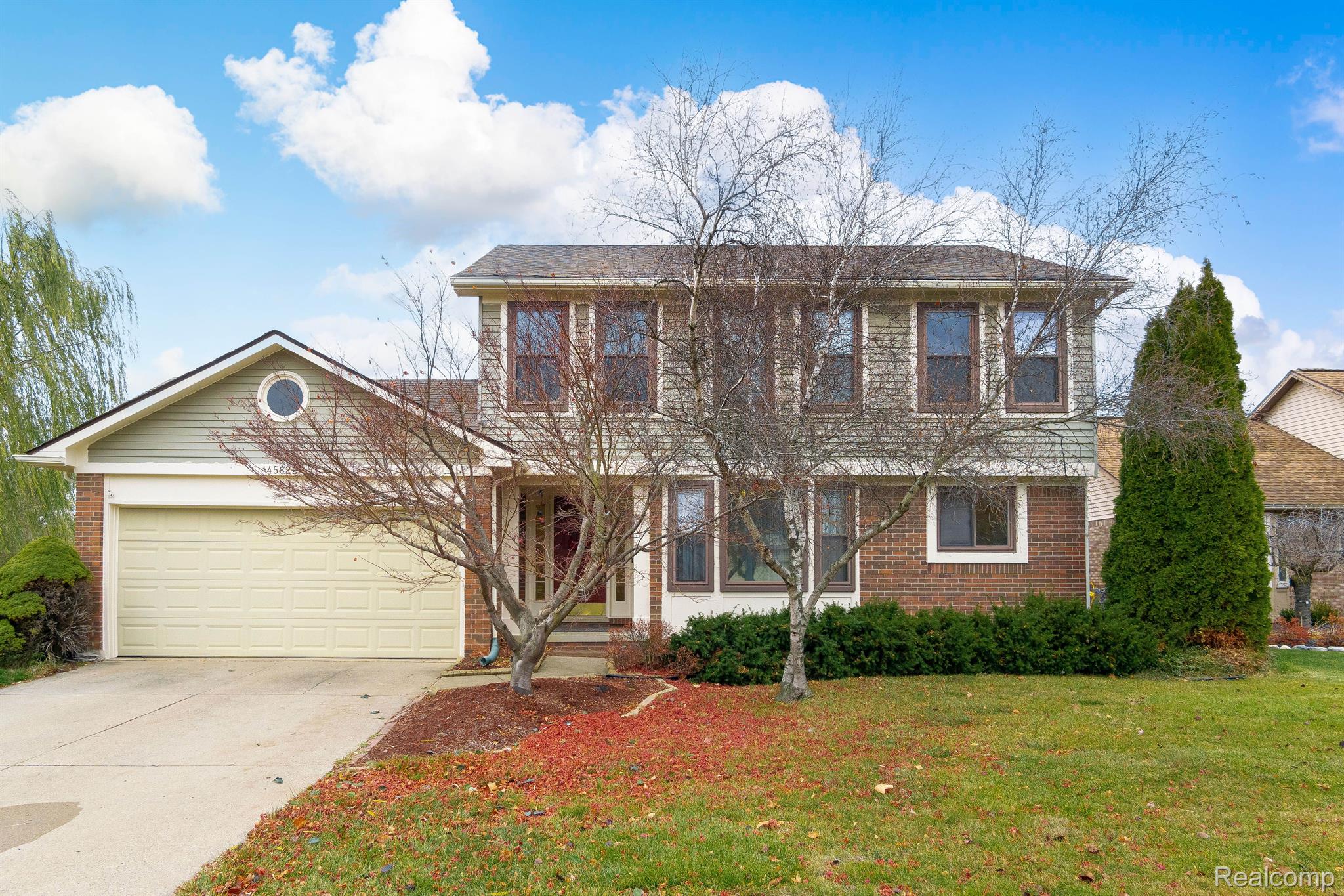 45622 Hanford Road Canton, MI 48187 - Photo 1 of 21 Gallery Image 1