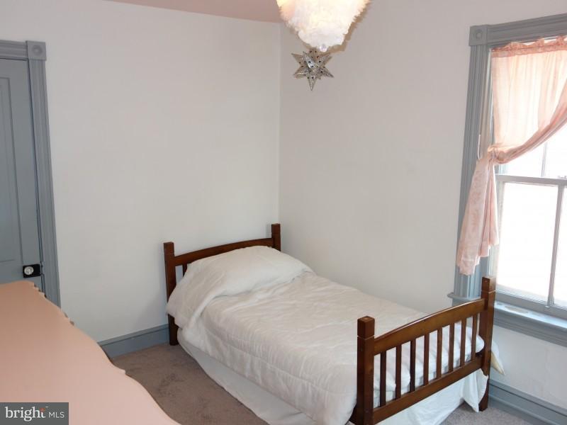 1760 Eden Road Lancaster, PA 17601 - Photo 23 of 37