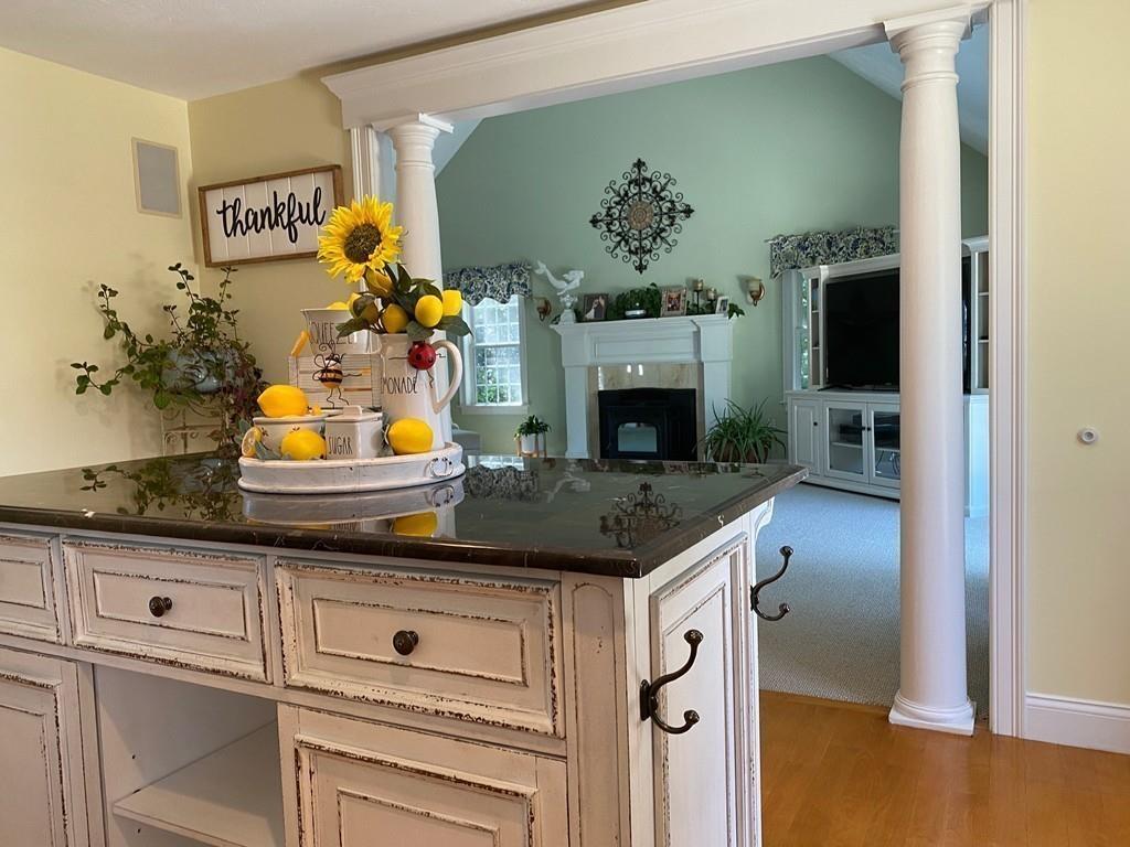 65 Fiske Hill Road Sturbridge, MA 01566 - Photo 11 of 38 Gallery Image 11