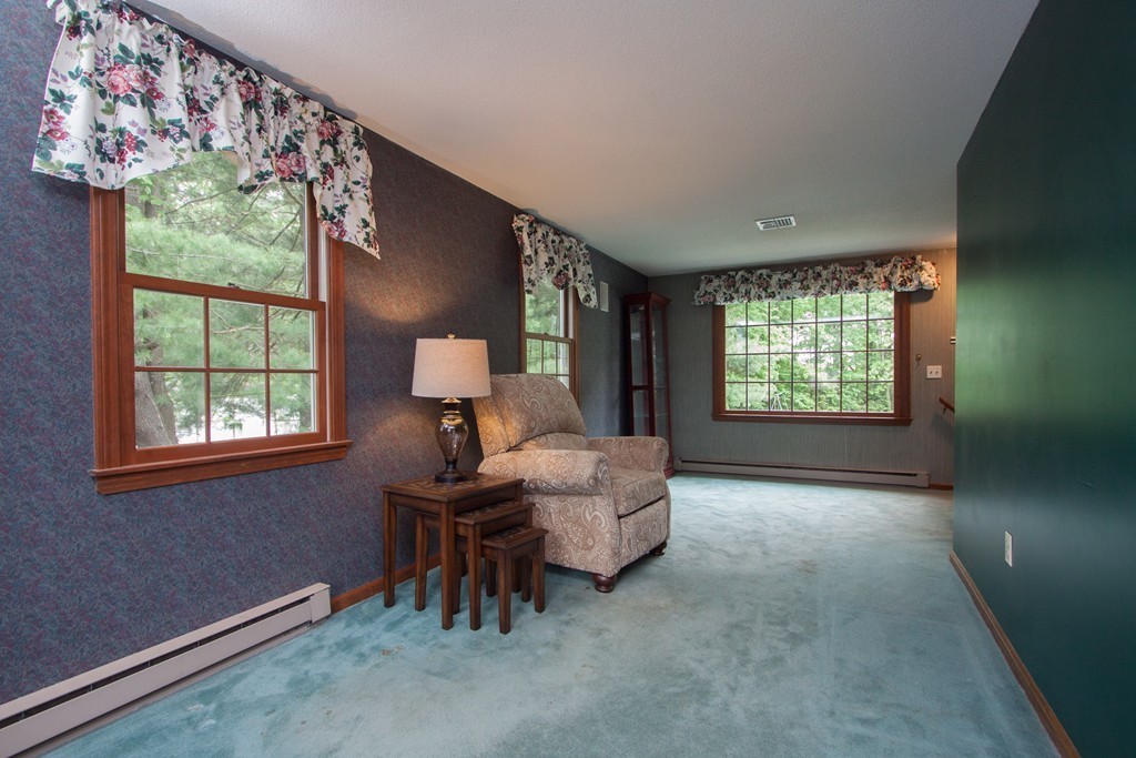 41 Northfield Road Longmeadow, MA 01106 - Photo 17 of 30 Gallery Image 17