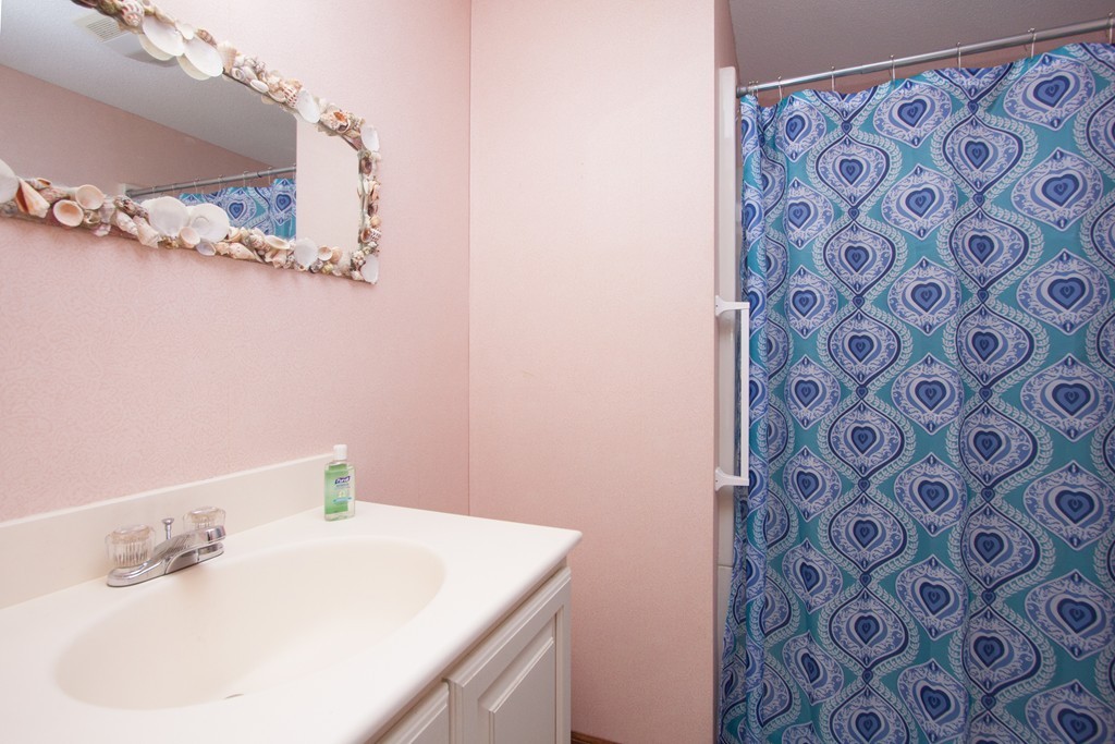 41 Northfield Road Longmeadow, MA 01106 - Photo 19 of 30 Gallery Image 19