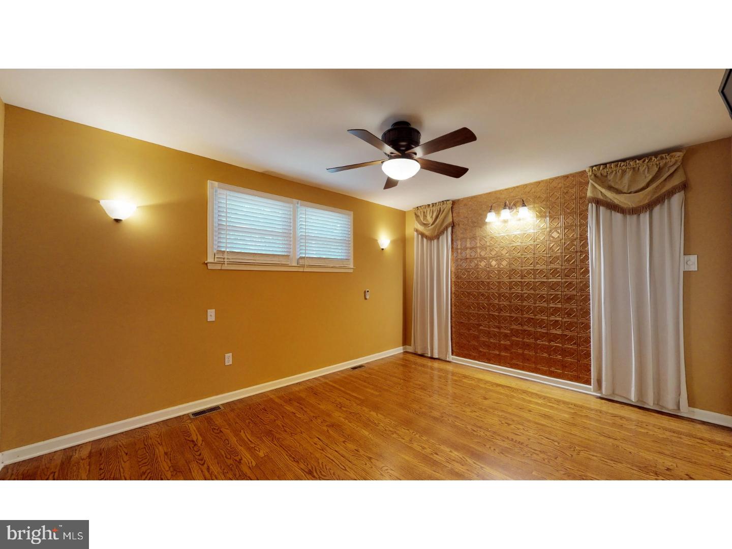 202 Ash Road Marlton, NJ 08053 - Photo 8 of 25 Bedroom - Main