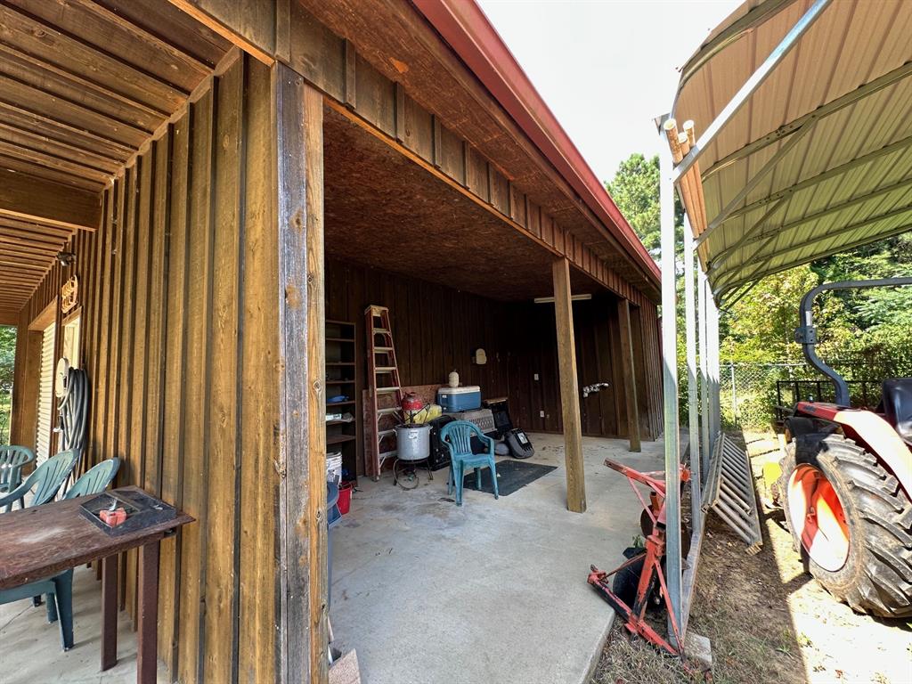 3636 Tbd Jefferson, TX 75657 - Photo 7 of 18 a view of a building with sitting area