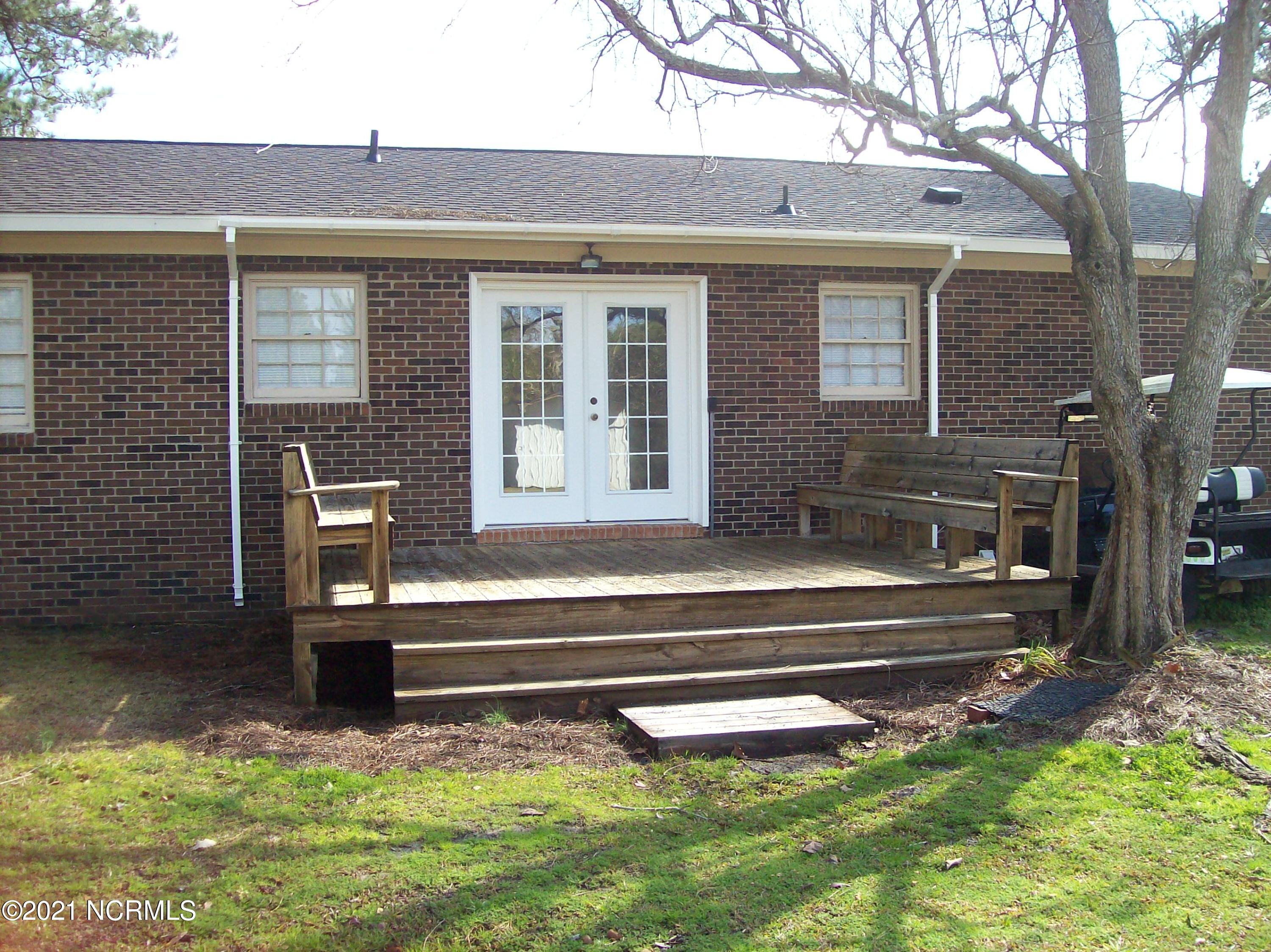 8542 Peacock Road Chadbourn, NC 28431 - Photo 4 of 15 Back Deck