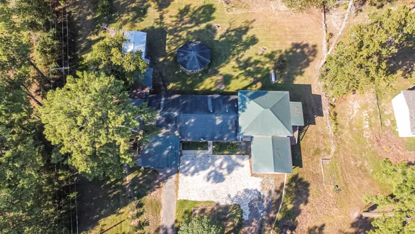 $650 | 229 Bishop Street, Unit 2, Livingston, TX 77351
