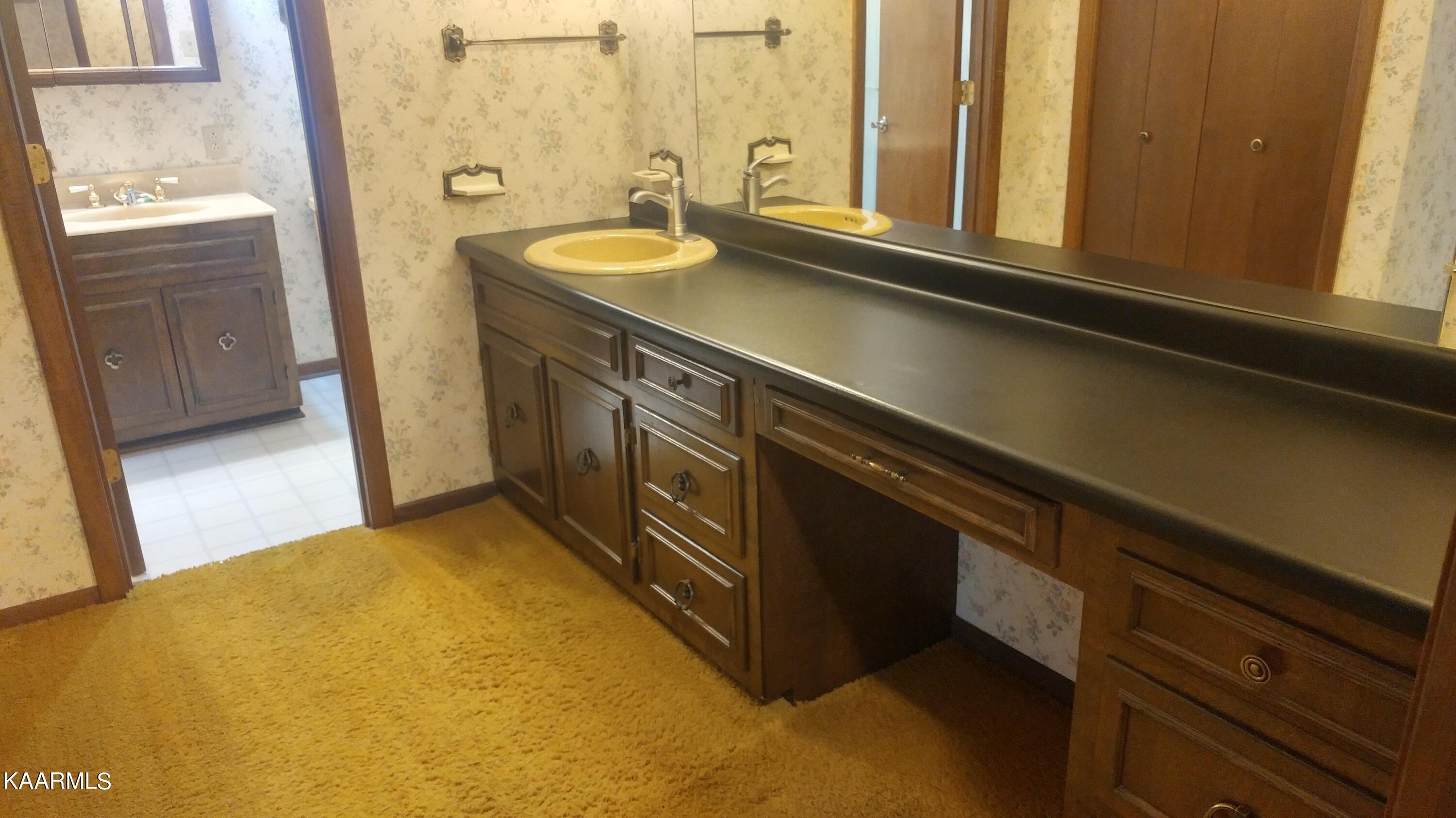 111 Greenbriar Lane Oak Ridge, TN 37830 - Photo 21 of 29 1030210938_HDR