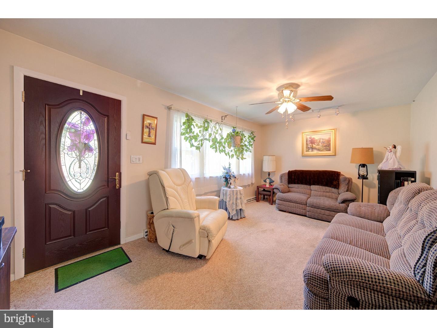 64 Titus Mill Road Pennington, NJ 08534 - Photo 4 of 21 Living Room