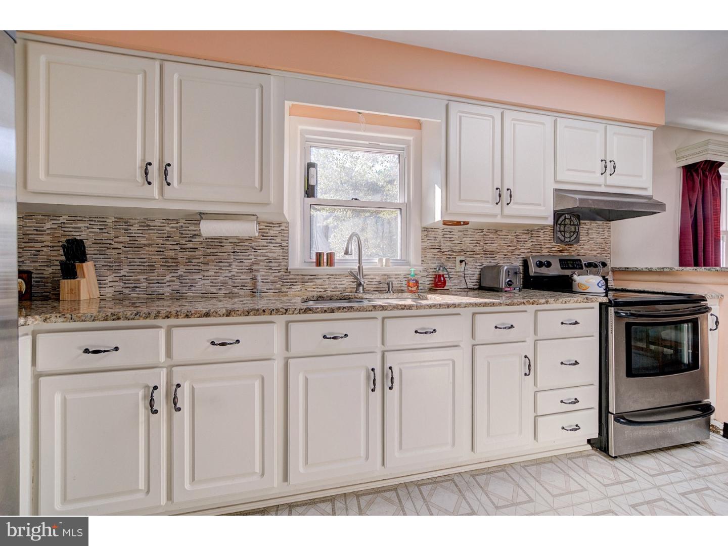 64 Titus Mill Road Pennington, NJ 08534 - Photo 9 of 21 Kitchen