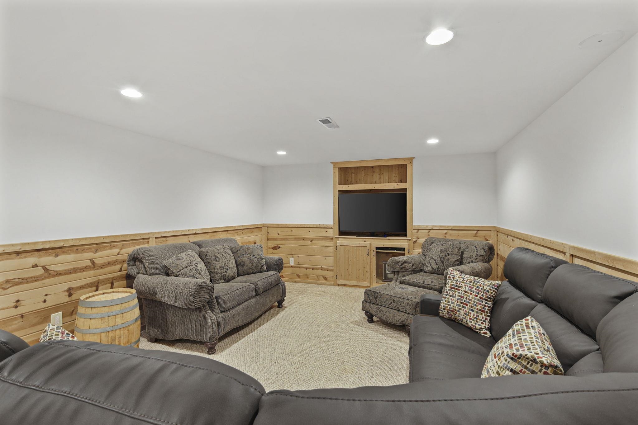 550 North Heatherstone Drive Sun Prairie, WI 53590 - Photo 29 of 46