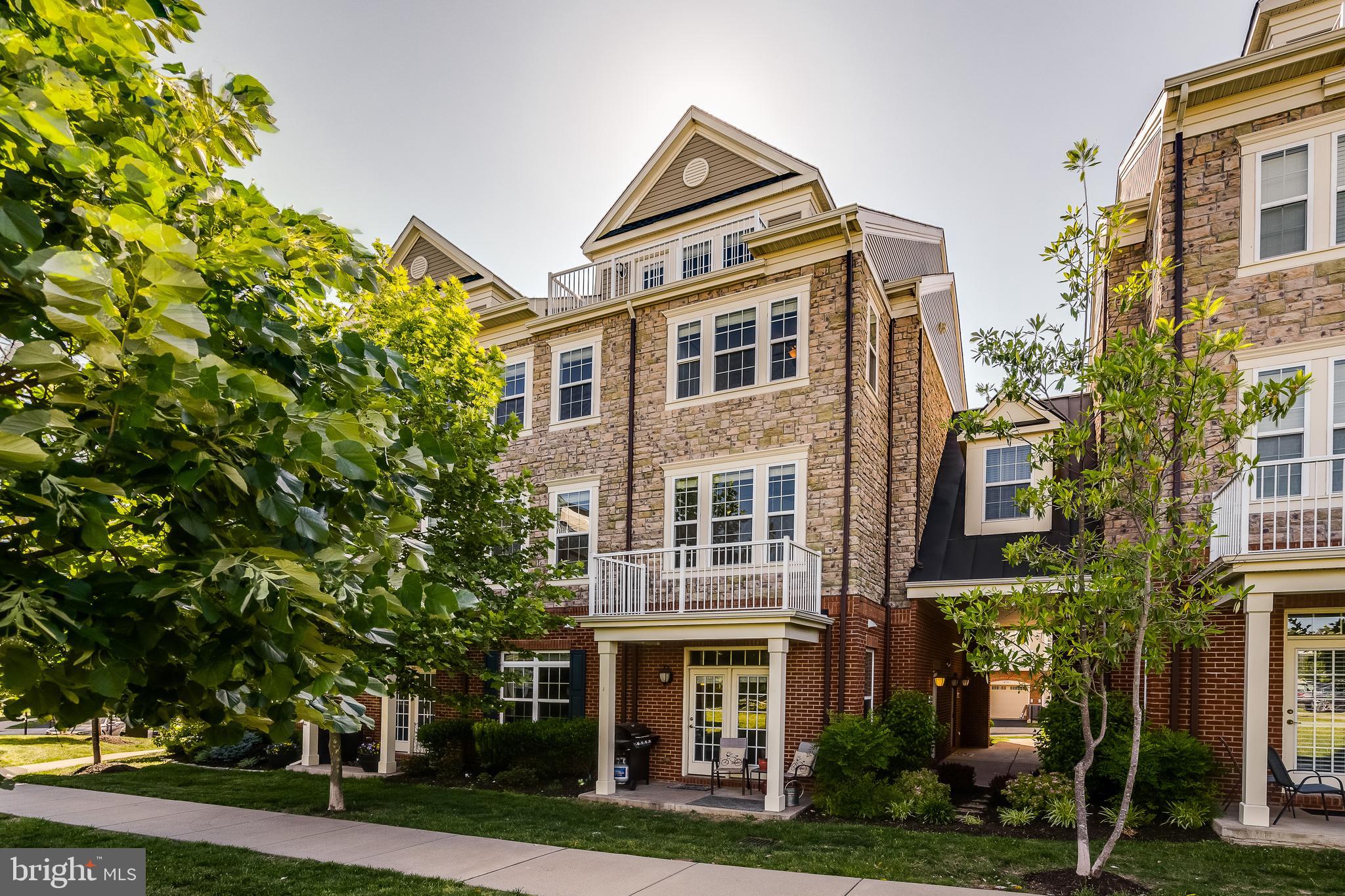 42554 Sunset Ridge Square Ashburn, VA 20148 - Photo 2 of 33 Welcome to 42554 Sunset Ridge Square!