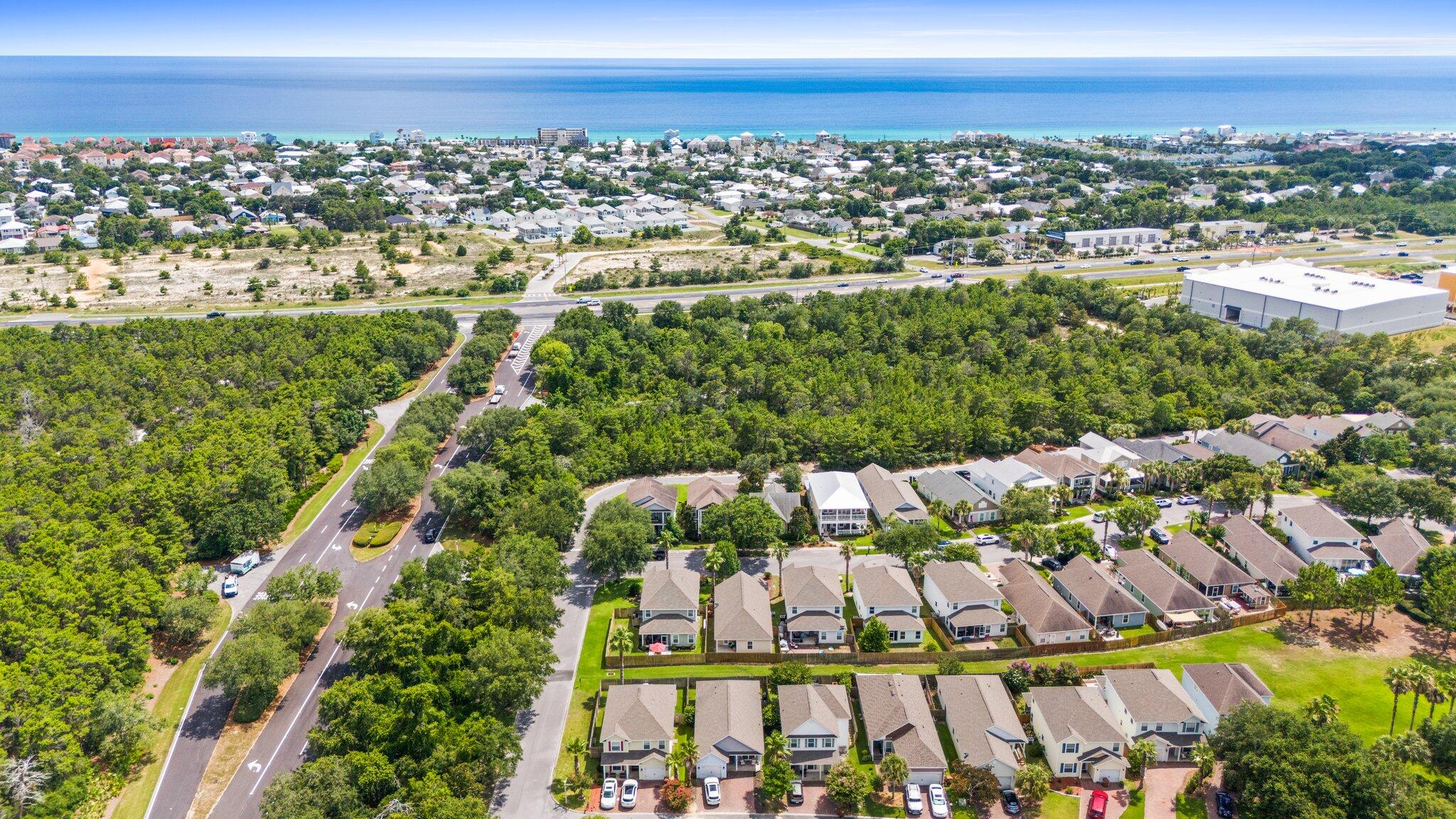 102 Turtle Cove Panama City Beach, FL 32413 - Photo 40 of 42 a view of a city