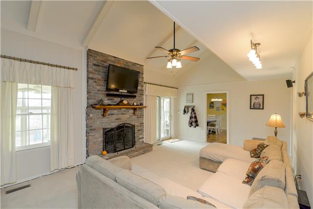 449 Bell Road Gallatin, TN 37066 - Photo 10 of 20 Gallery Image 10