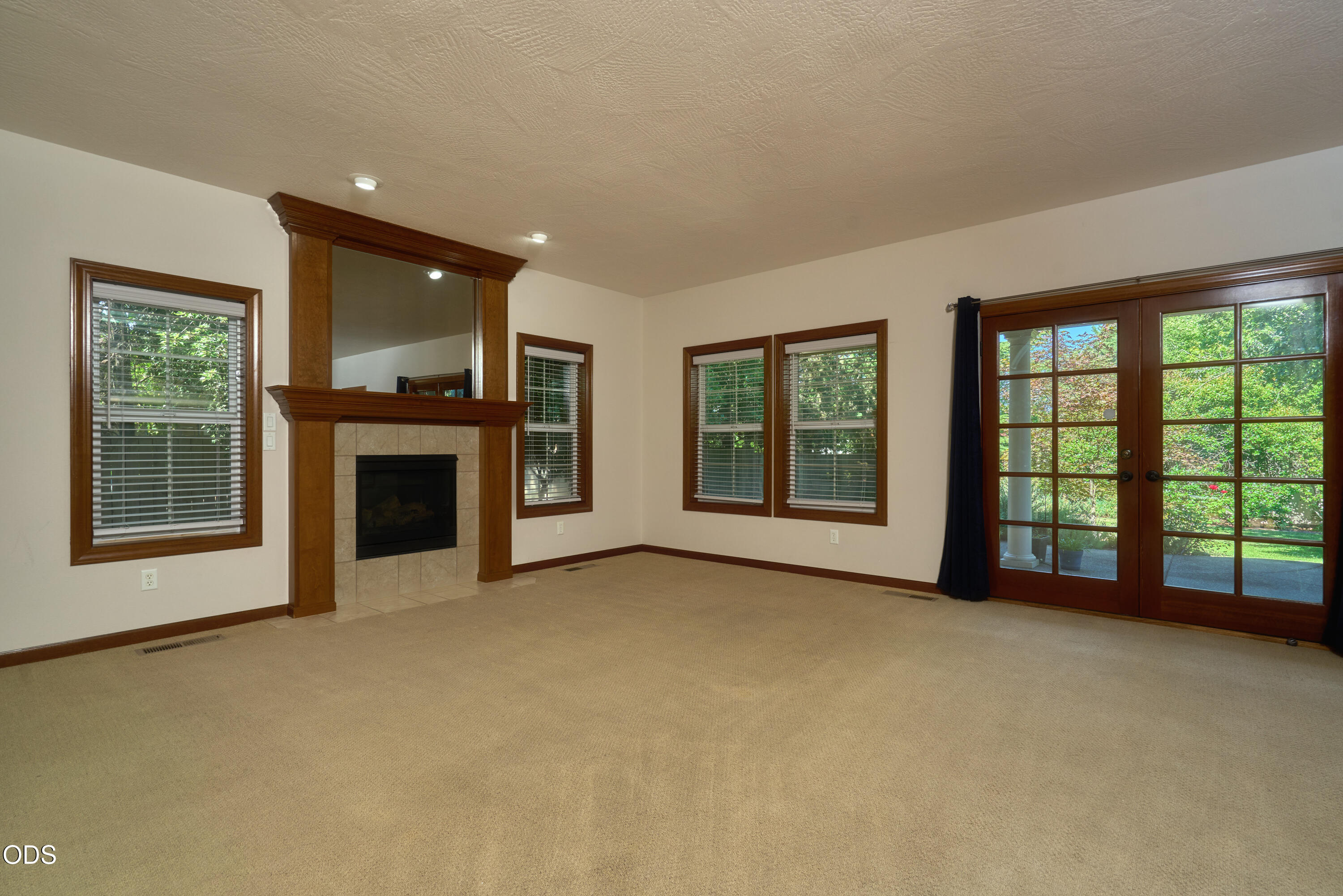 238 Fieldbrook Court Medford, OR 97504 - Photo 16 of 61
