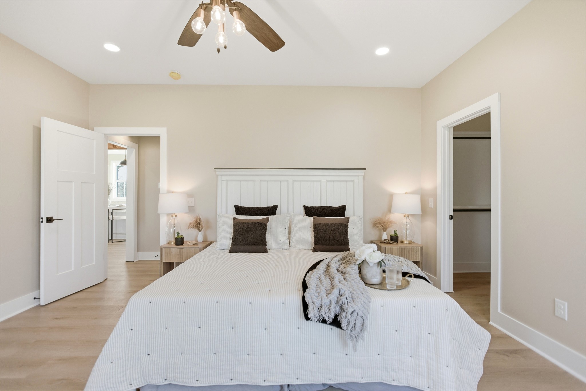 90 Kings Lane Tullahoma, TN 37388 - Photo 21 of 39 a bedroom with a bed and window