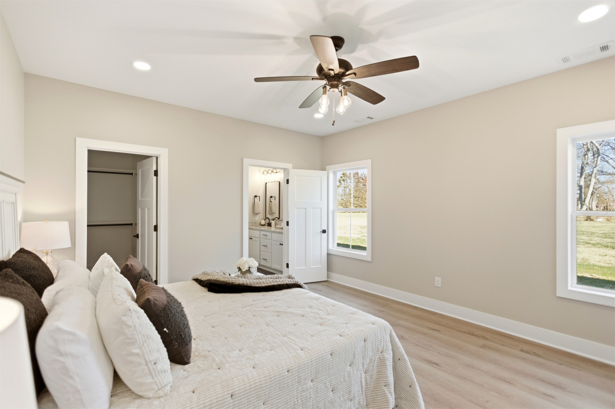 90 Kings Lane Tullahoma, TN 37388 - Photo 23 of 39 a bedroom with a bed and a window