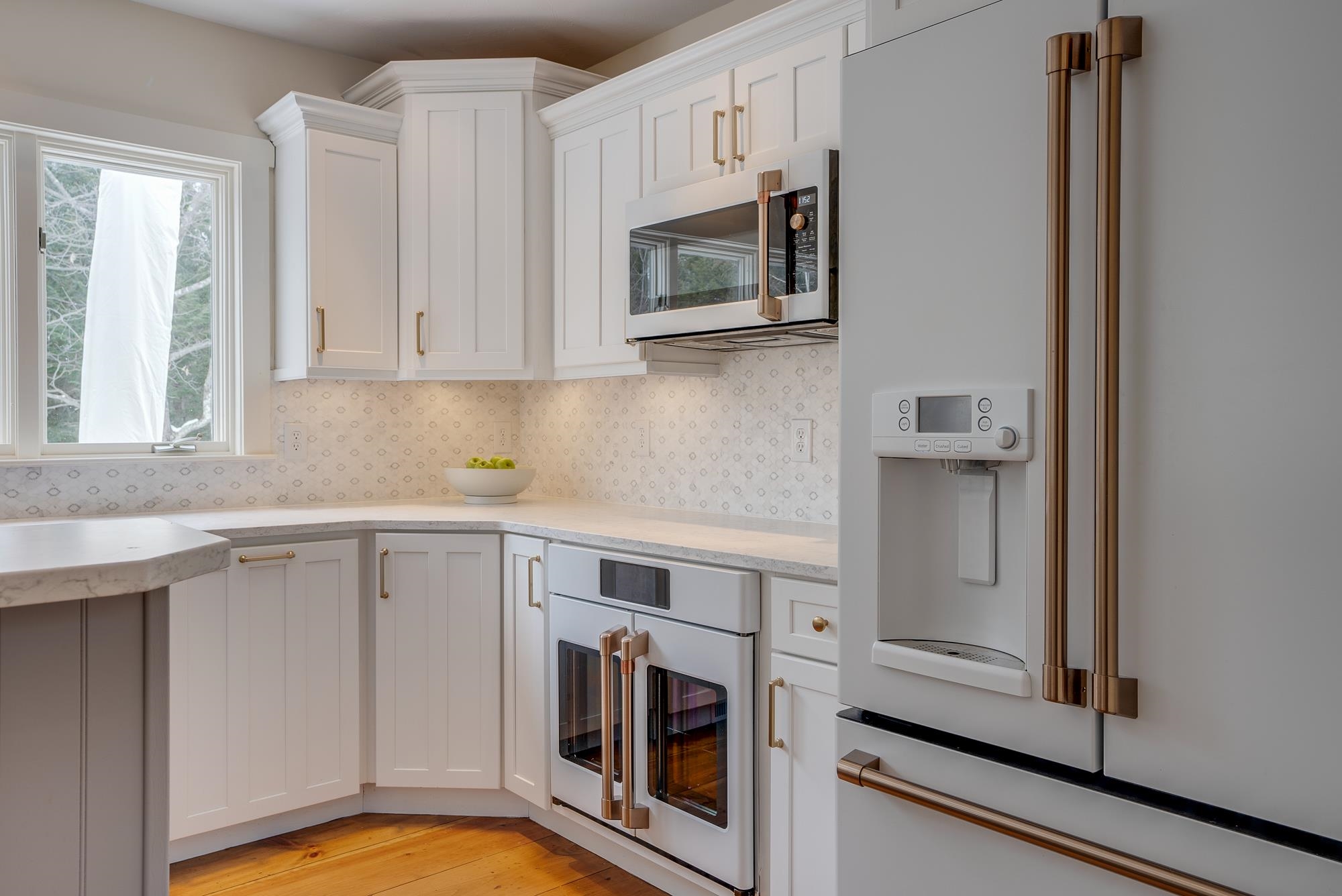 21 Susan Road New Boston, NH 03070 - Photo 10 of 39