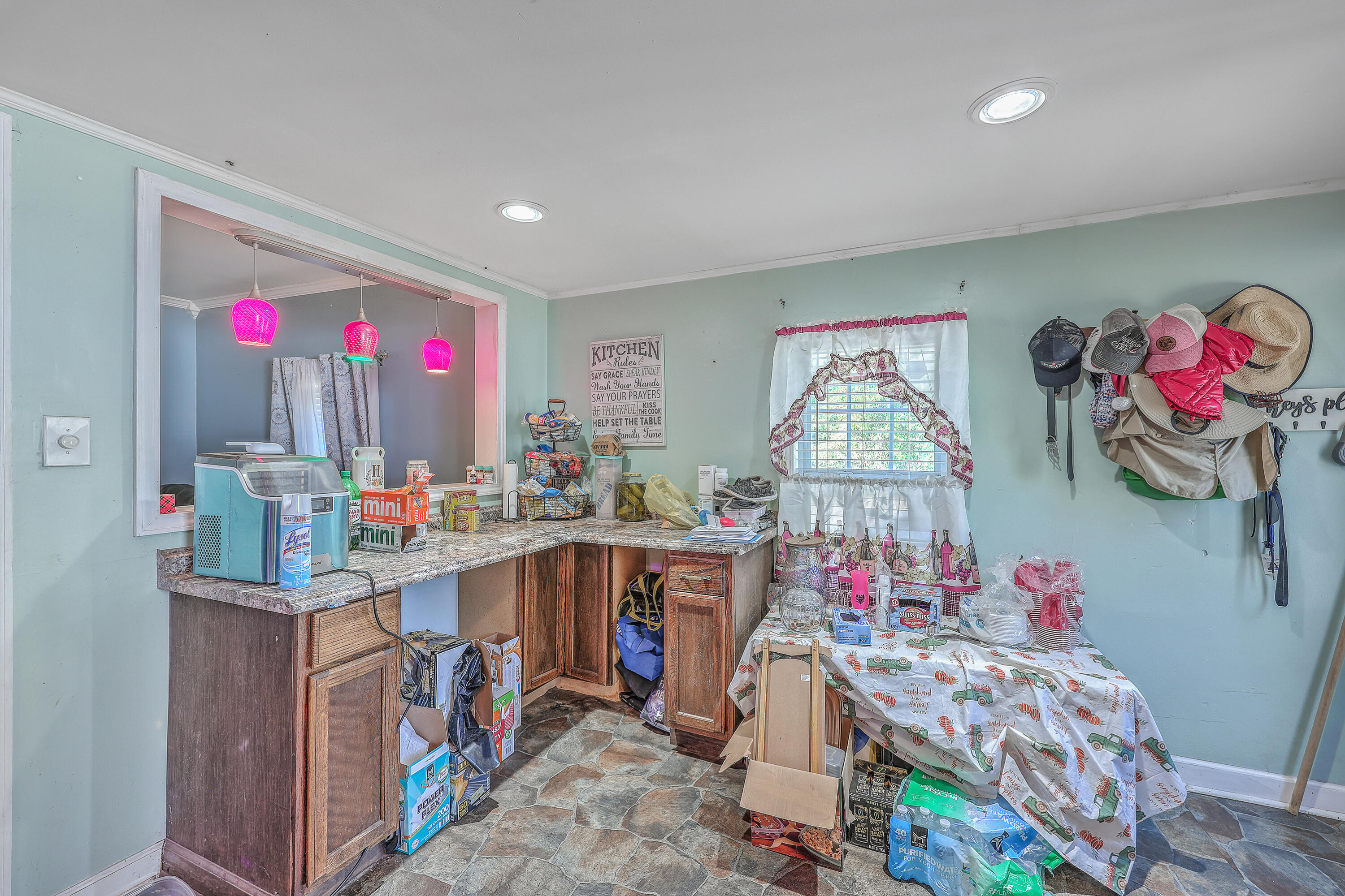 1209 Palm Street Hanahan, SC 29410 - Photo 7 of 24 kitchen/dining