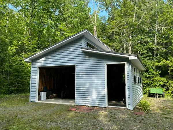 $299,900 | 69 Deering Lake Road, Orient, ME 04471