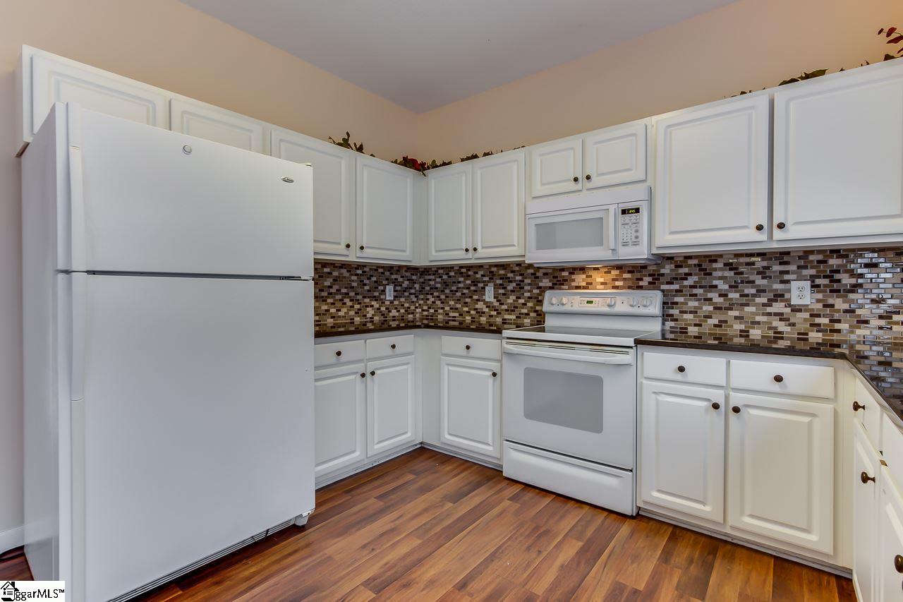 104 Innisbrook Lane Simpsonville, SC 29681 - Photo 13 of 35 Gallery Image 13