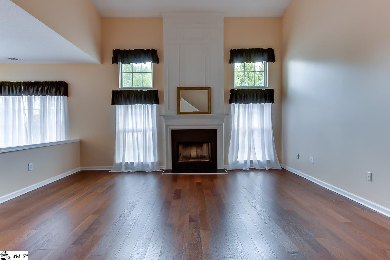 104 Innisbrook Lane Simpsonville, SC 29681 - Photo 8 of 35 Gallery Image 8