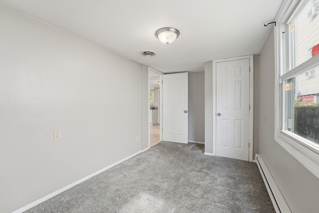 165 Hampden Street Springfield, MA 01151 - Photo 20 of 41