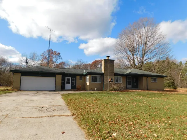 $275,000 | 187 South Behler Road, Ravenna, MI 49451