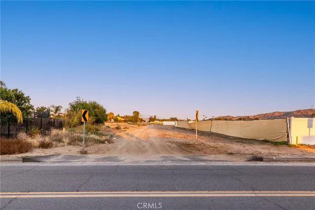 $160,000 | 0 Merger 2 Boulevard, Nuevo, CA 92567