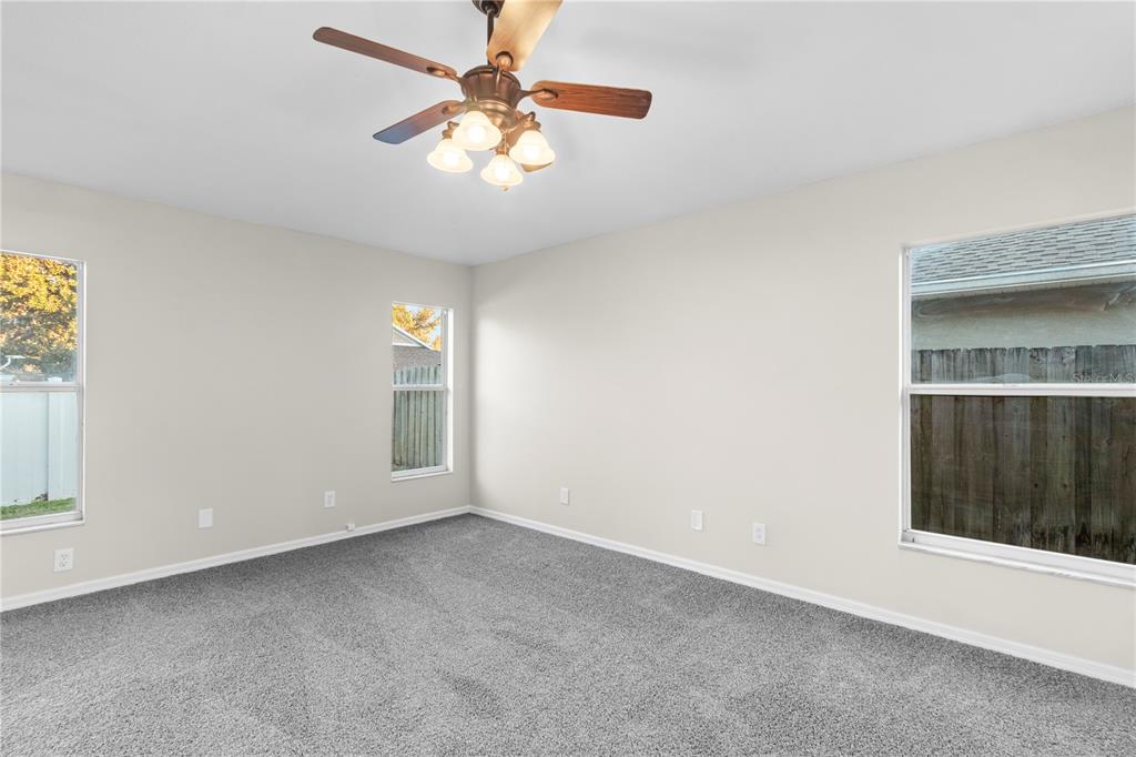723 Erik Lake Road Brandon, FL 33510 - Photo 9 of 36 Gallery Image 9
