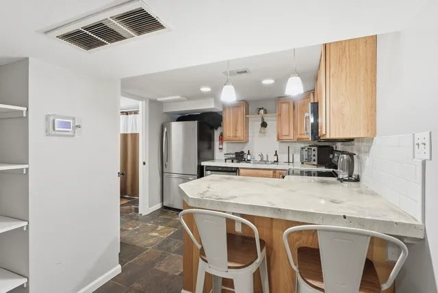 $389,900 | 1028 East Courtland Avenue, Spokane, WA 99207