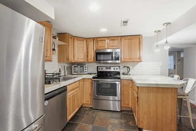 $389,900 | 1028 East Courtland Avenue, Spokane, WA 99207