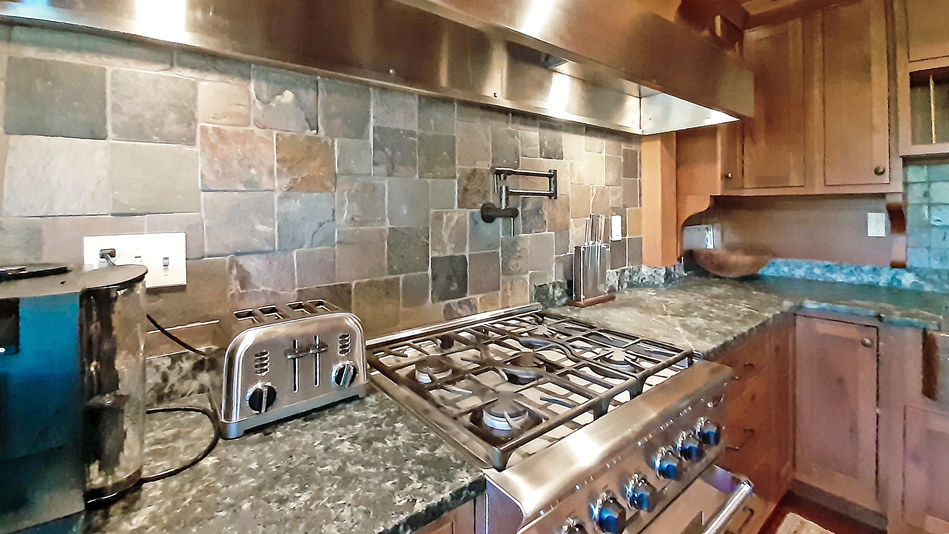 3215 Old Turnpike Road Mount Holly, VT 05758 - Photo 15 of 57