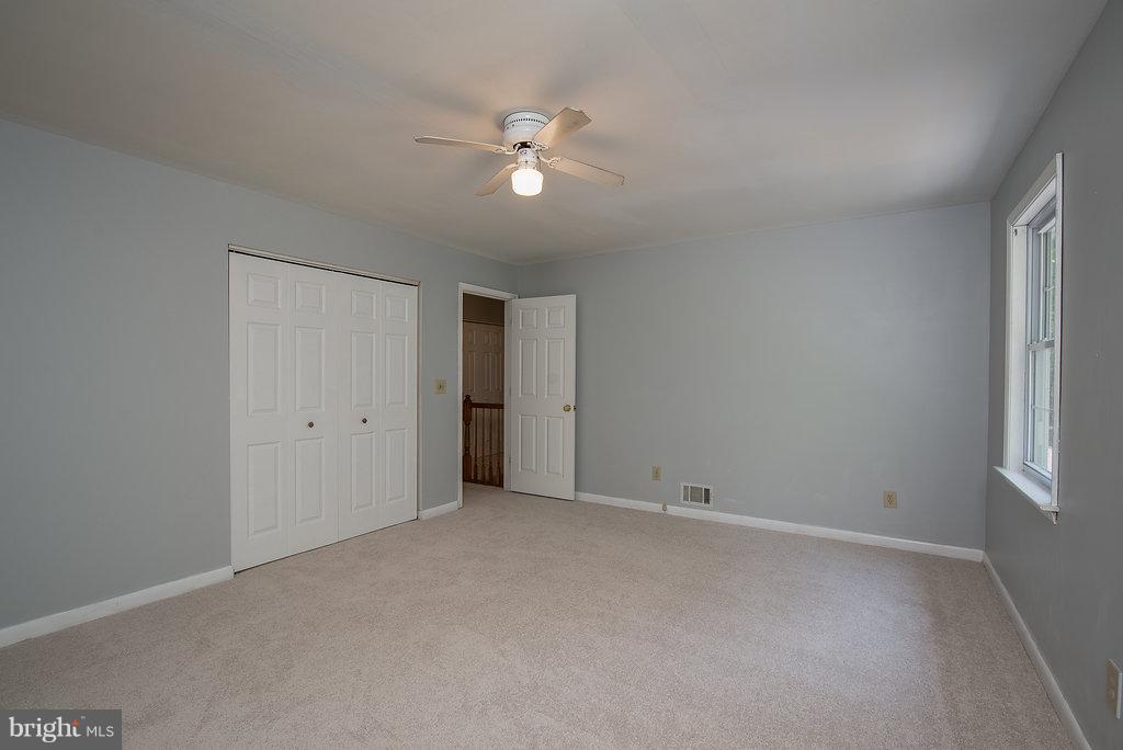 4225 Sumerduck Road Sumerduck, VA 22742 - Photo 17 of 30 Expansive Bedroom 3 with all new carpet