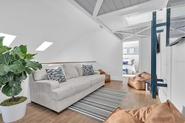 $2,250,000 | 4004 Bayside Court, Bradenton, FL 34210