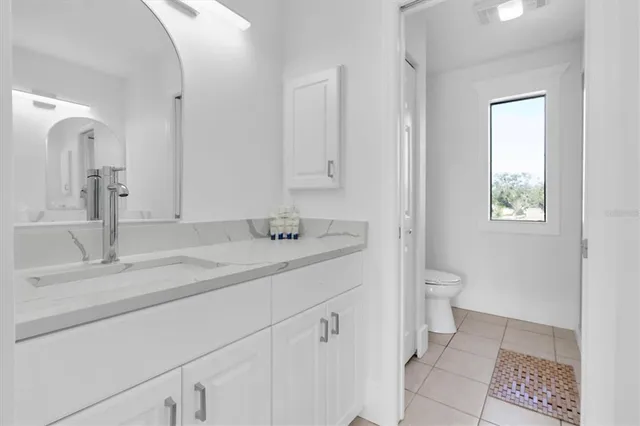 $2,250,000 | 4004 Bayside Court, Bradenton, FL 34210