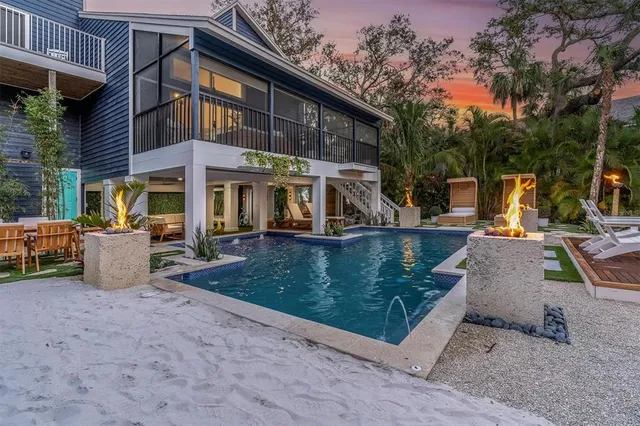 $2,250,000 | 4004 Bayside Court, Bradenton, FL 34210