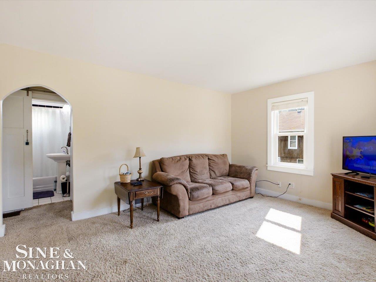 4887 Griswold Road Smiths Creek, MI 48074 - Photo 6 of 29 50218118-89cf708c-dcdc-4551-b5f2-649cf41325a8.JPG