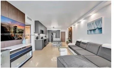 $5,500 | 4001 South Ocean Drive, Unit 3L, Hollywood, FL 33019