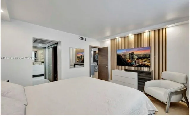 $5,500 | 4001 South Ocean Drive, Unit 3L, Hollywood, FL 33019